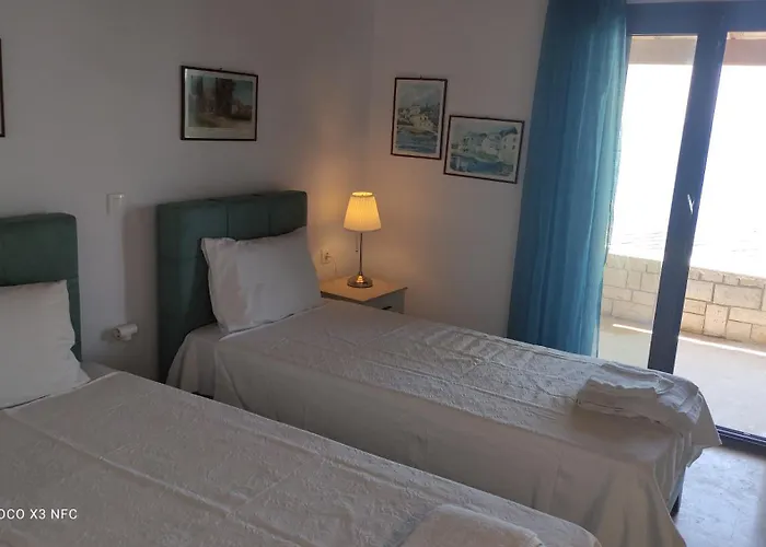 Rousalis Studio-corfu- Hellas *