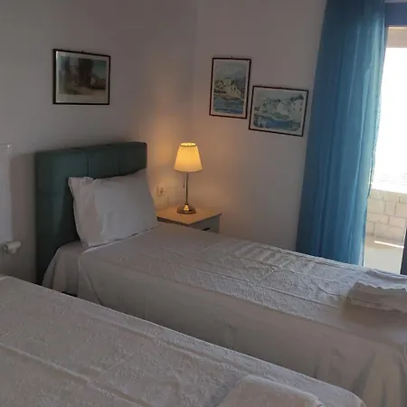 Rousalis Studio-corfu- Hellas *